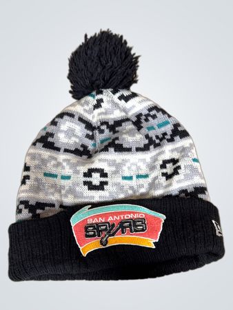San Antonio Spurs New Era Hardwood Beanie