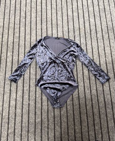 Samtlanger Ärmeln Body