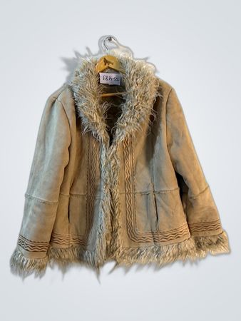 Beige Felljacke