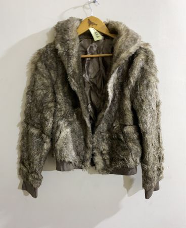 Jaqueta de Pêlo Cinza