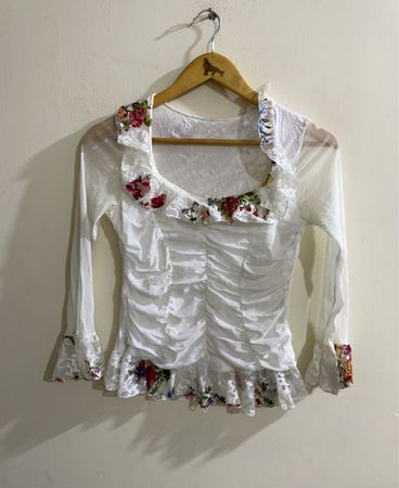 Blouse fleurie blanche