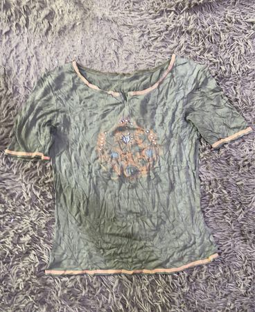 Embroidered Short Sleeve Blouse