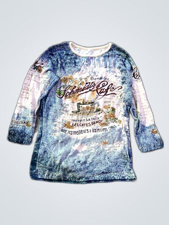 Long-sleeved shirt with cafe design