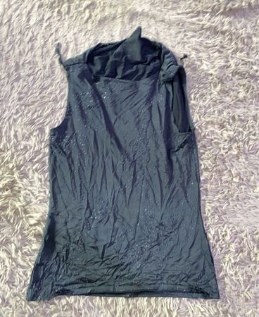 Black Sleeveless Top