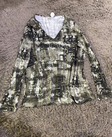 Long Sleeve Printed Top