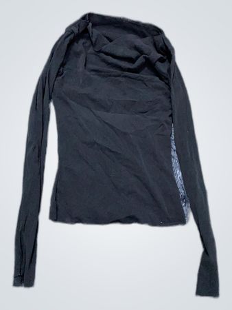 Black Long-Sleeve Top