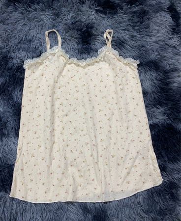 Lace Trim Floral Camisole Top