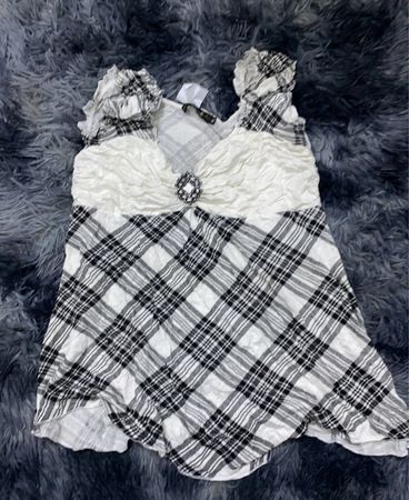 Black and White Plaid Top