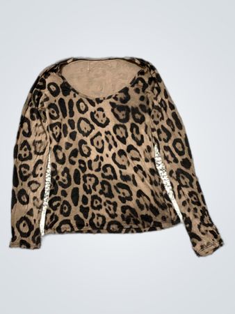 Leopard Print Long Sleeve Top