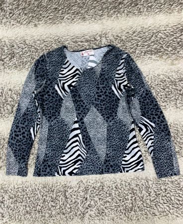 Affinités Animal Print Knit Top