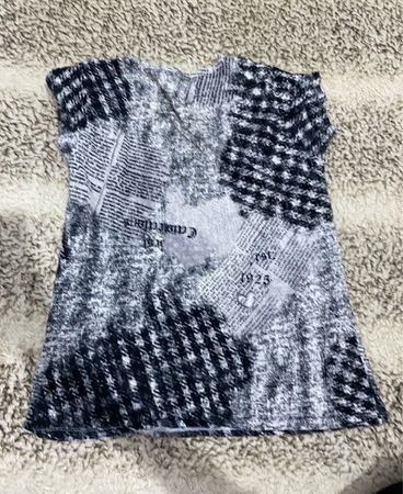 T-Shirt with Newspaper Print