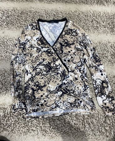 Long Sleeve Top with Black and White Pattern