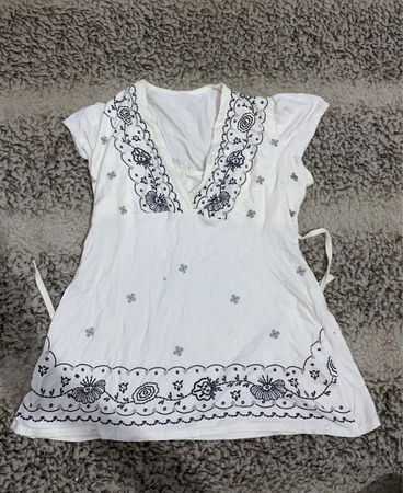 Zara Embroidered White Blouse