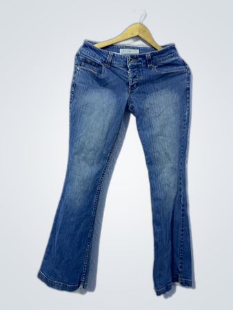Levi's Flare Jeans