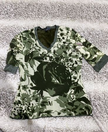 BCBG Printed Floral V-Neck Blouse