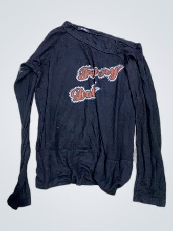 Tommy Off-Shoulder Long Sleeve T-Shirt