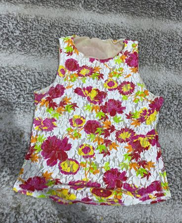 Floral Sleeveless Top