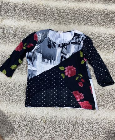 Women's Long Sleeve Graphic Top