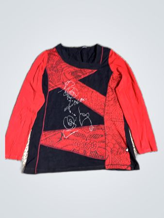 Unbranded Black and Red Graphic Long-Sleeve Top