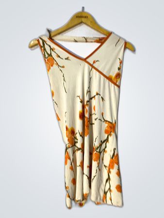 Floral Print Sleeveless Blouse