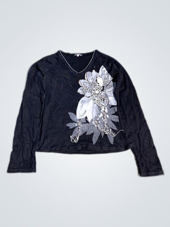 Guess Embellished V-Neck Knit Top