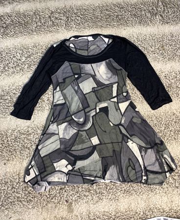 Long Sleeve Dress with Abstract Pattern