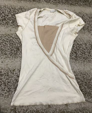 White Short Sleeve V-Neck Top