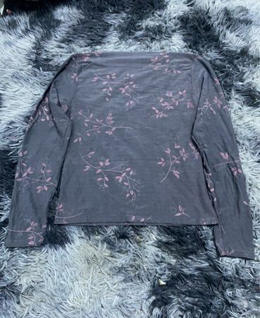 Gray Floral Long Sleeve Top