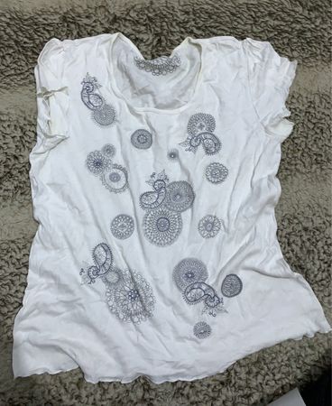 Unbranded White Embroidered T-Shirt