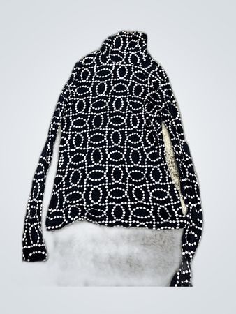 Black and White Patterned Long Sleeve Top