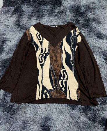 Brown Long-Sleeve Shirt with Patterned Front
