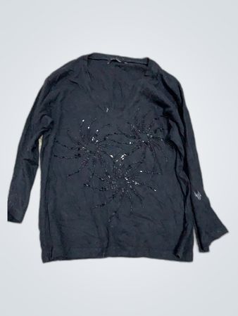 Black Beaded V-Neck Long Sleeve Top