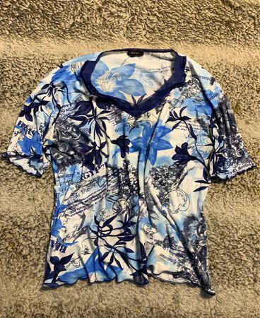 Blue Floral Short-Sleeve Shirt