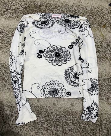 Long-Sleeve Floral Pattern Shirt
