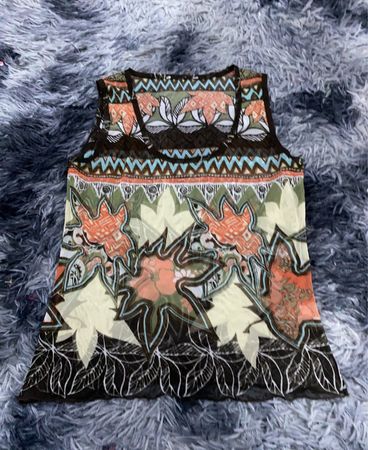 Bed Sheet Set with Floral Pattern