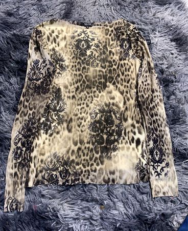 Alvion Long Sleeve Animal Print Top