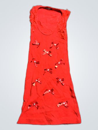 Red Sleeveless Top