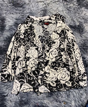 Unbranded Black and White Rose Print Chiffon Blouse