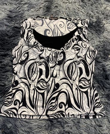 Black and White Patterned Top