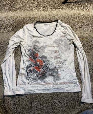 Long Sleeve Graphic T-Shirt