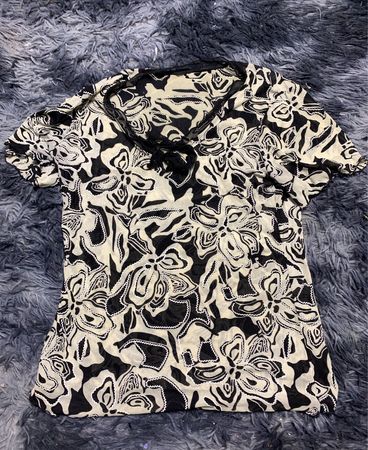 Unbranded Black and White Floral Printed Blouse