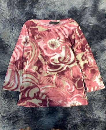 KIMHIM Floral Pattern Pink Long Sleeve Top
