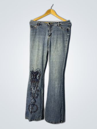 Blue Jeans with Embellishment
