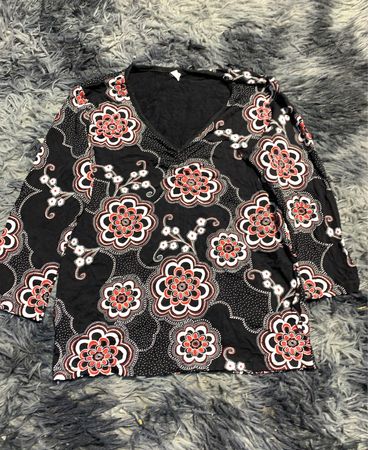 Blouse with Floral Pattern