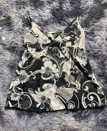 Black and White Floral Top