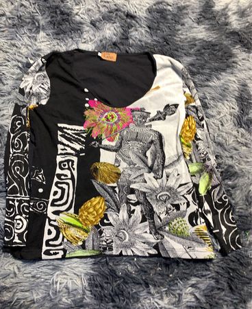 Lula Kahan Graphic Shirt