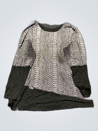 Black and Gray Snakeskin-Print Long-Sleeve Shirt