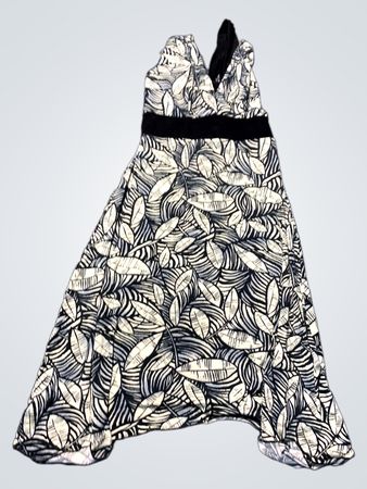 Black and White Leaf Pattern Dress