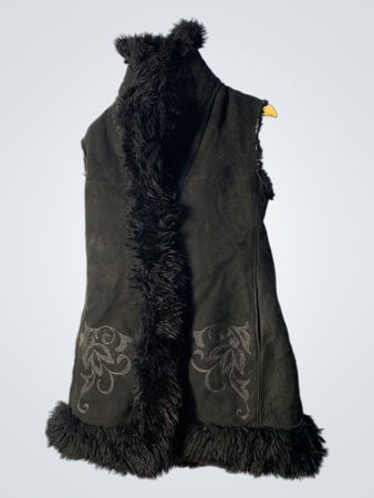 Black Fur-Trimmed Vest with Embroidered Design