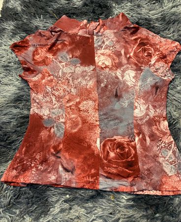 Red Floral Short-Sleeve Shirt